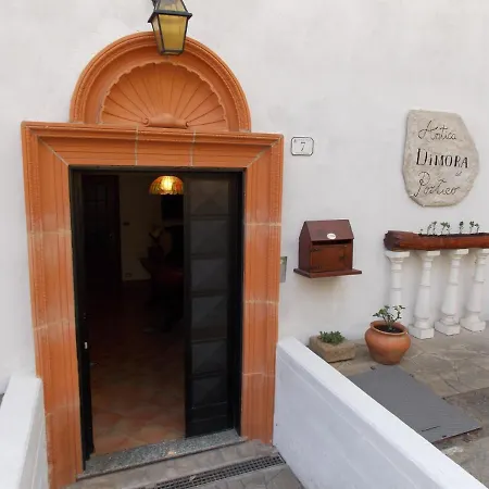 Antica Dimora Del Portico 3* Borgiallo