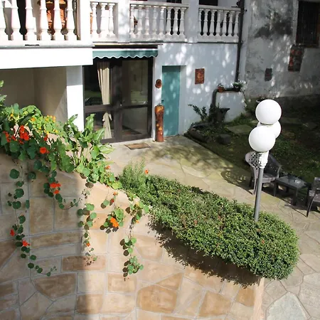Antica Dimora Del Portico לינה וארוחת בוקר 3*